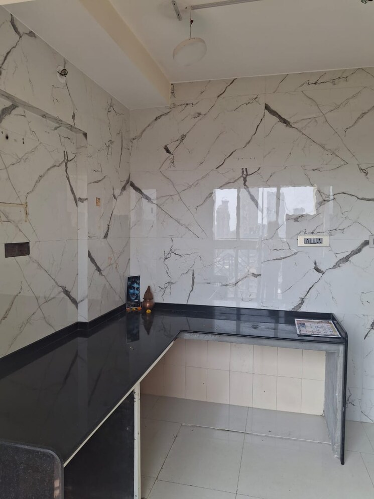 Kitchen, sugee-laxmi-niwas 2 Bedroom 750 Sq.Ft. Apartment In Dadar West Mumbai 9689366