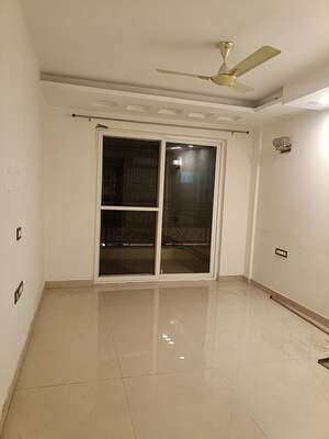 Room in 4 BHK Builder Floor at Aradhya Homes, Sector 67a – for Sale