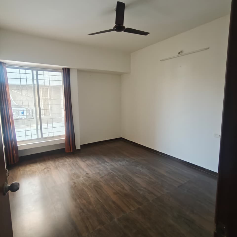3 BHK + Extra Room Apartment For Rent in Hermes Paras Apartment