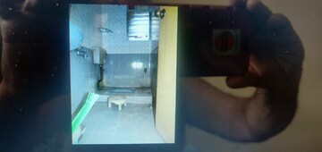 Furnished Amenities in 2 BHK Apartment at Riddhi Gardens CHS, Malad East – for Rent