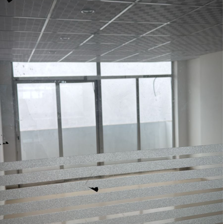 Room, ambala highway Commercial Office Space 446 Sq.Ft. In Ambala Highway Zirakpur 9689417