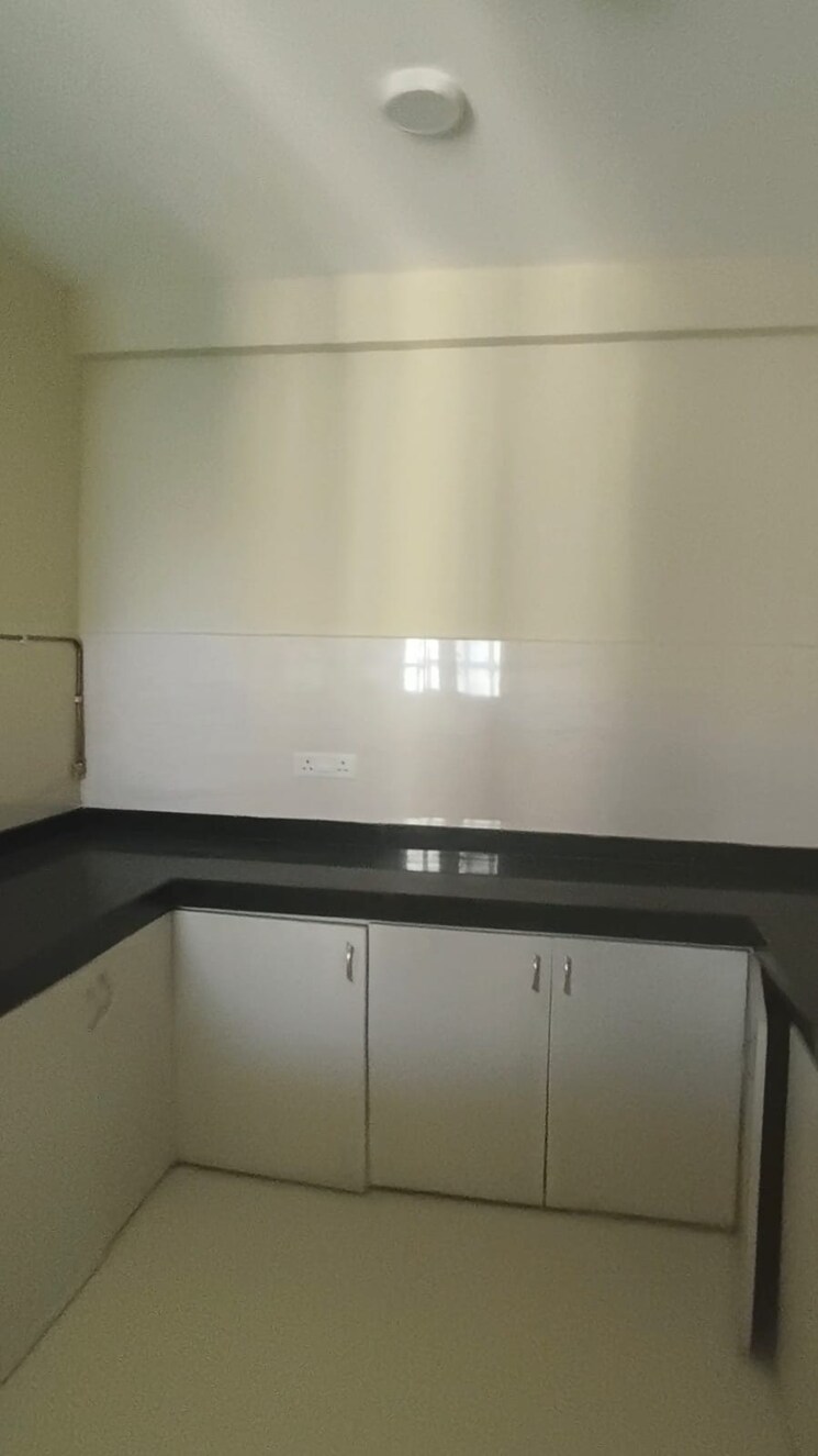 Kitchen, siddha-seabrook 3 Bedroom 1008 Sq.Ft. Apartment In Kandivali West Mumbai 9689360