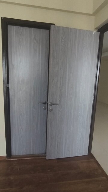 Bathroom in 3 BHK Apartment at Siddha Seabrook, Kandivali West – for Rent