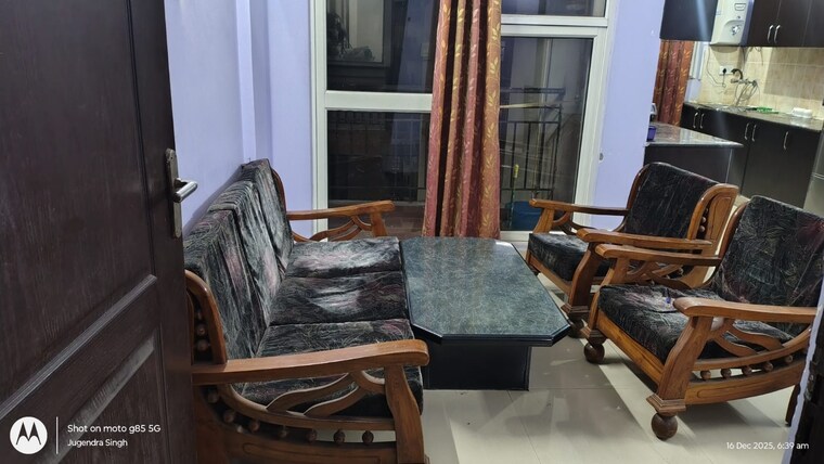 Living Room, aditya-celebrity-homes 1 Bedroom 550 Sq.Ft. Apartment In Sector 76 Noida 9689445