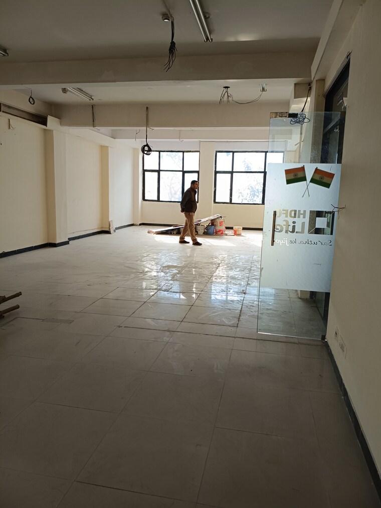 Floor Plan, new friends colony Commercial Office Space 2200 Sq.Ft. In New Friends Colony Delhi 9689493