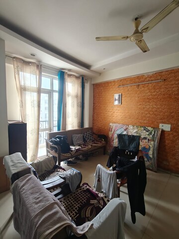 2.5 BHK Apartment For Rent in Prateek Wisteria, Sector 77
