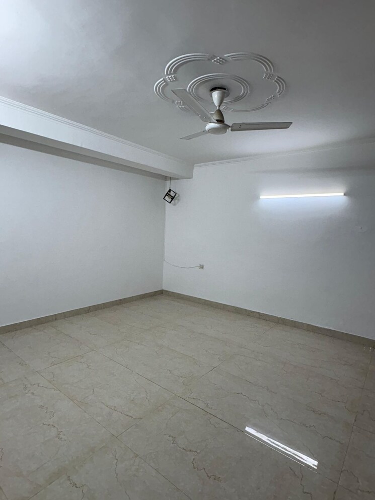 Room, saket 1 Bedroom 502 Sq.Ft. Builder Floor In Saket Delhi 9689509