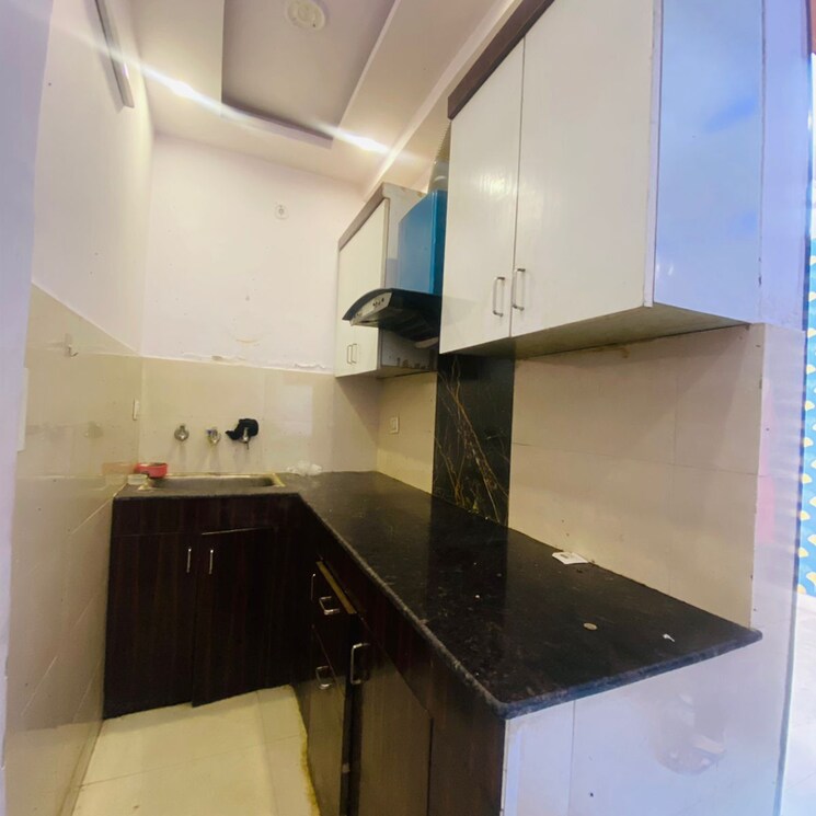 Kitchen, uttam nagar 1 Bedroom 40 Sq.Yd. Builder Floor In Uttam Nagar Delhi 9689512