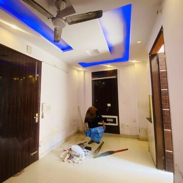 Bedroom in 1 BHK Builder Floor at Uttam Nagar – for Rent