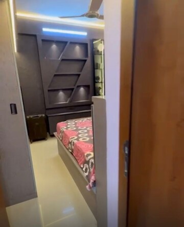 Furnished Amenities in 3 BHK Apartment at Amrapali Golf Homes, Sector 4 Greater Noida – for Sale