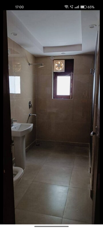 Bathroom in 2 BHK Apartment at BPTP Princess Park, Sector 86 – for Sale