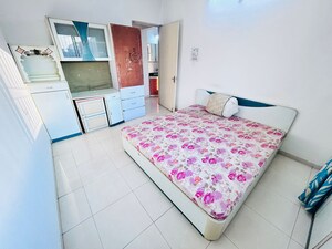 Bedroom in 2 BHK Apartment at Magarpatta Daffodils Apartment, Hadapsar – for Rent