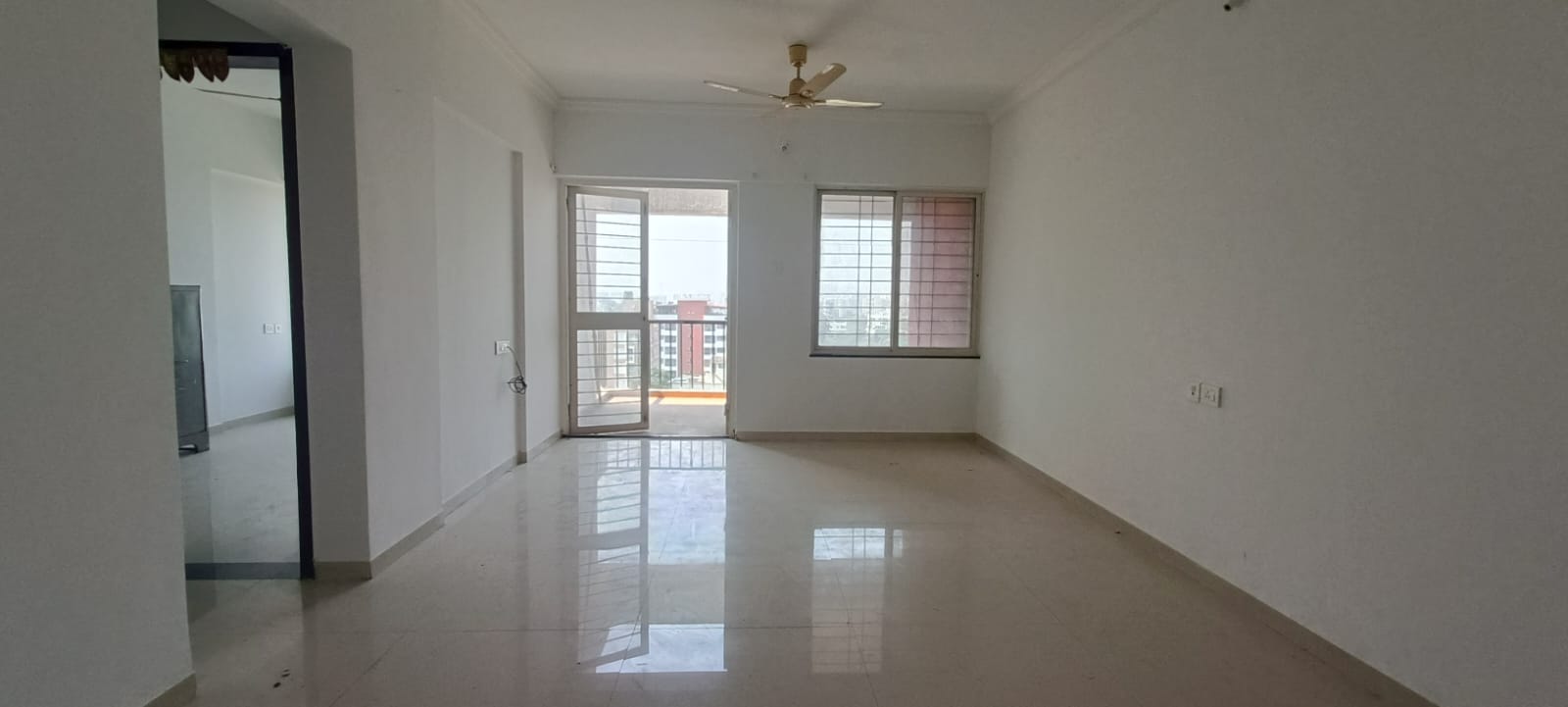 2 BHK Apartment For Sale in Sinhagad Road