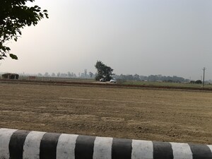 Plot Area in  Plot at Gosainganj – for Sale