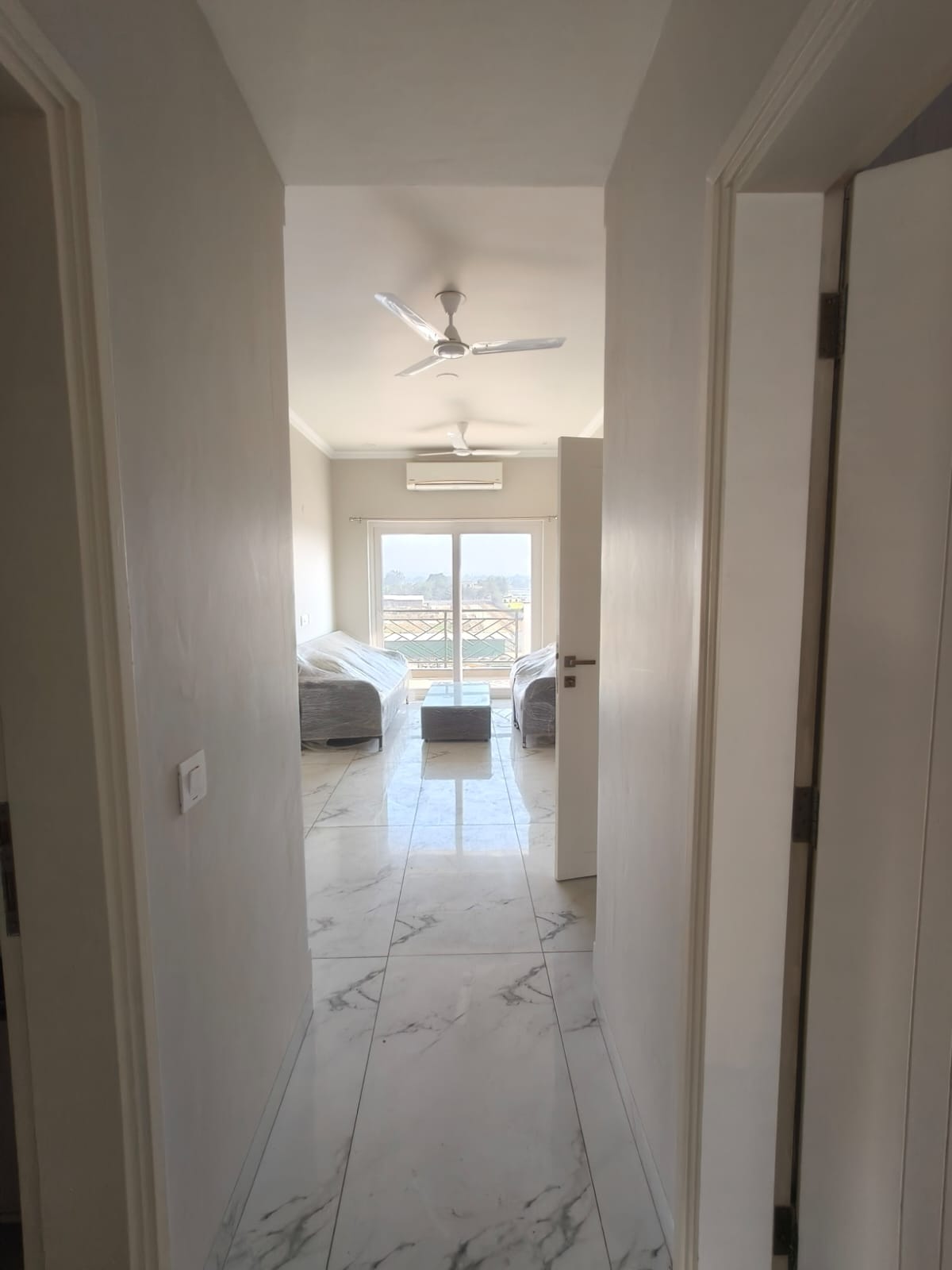 2.5 BHK + Study Room 1210 Sq.Ft. Builder Floor in Central Park Cerise Suites