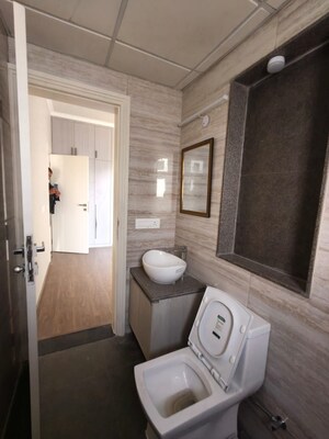 Bathroom in 2.5 BHK Builder Floor at Central Park Cerise Suites, Sohna Sector 33 – for Rent