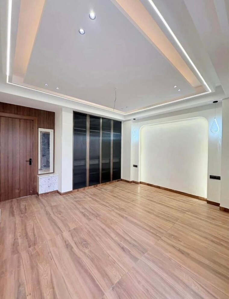 Room, sushant-lok-3 3 Bedroom 2200 Sq.Ft. Builder Floor In Sector 57 Gurgaon 9689586