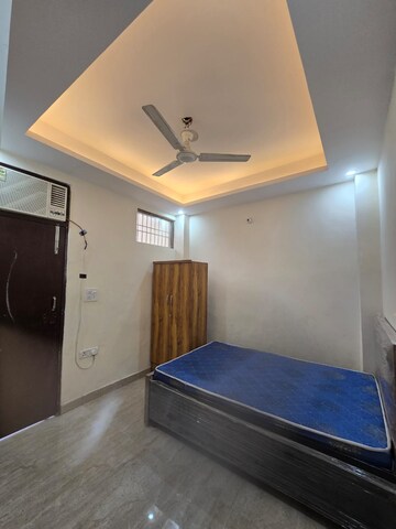 1 RK Builder Floor For Rent in Saket