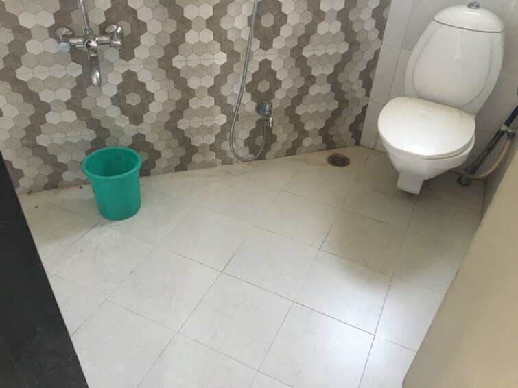Bathroom, anand nagar 2 Bedroom 1020 Sq.Ft. Apartment In Anand Nagar Pune 9689590