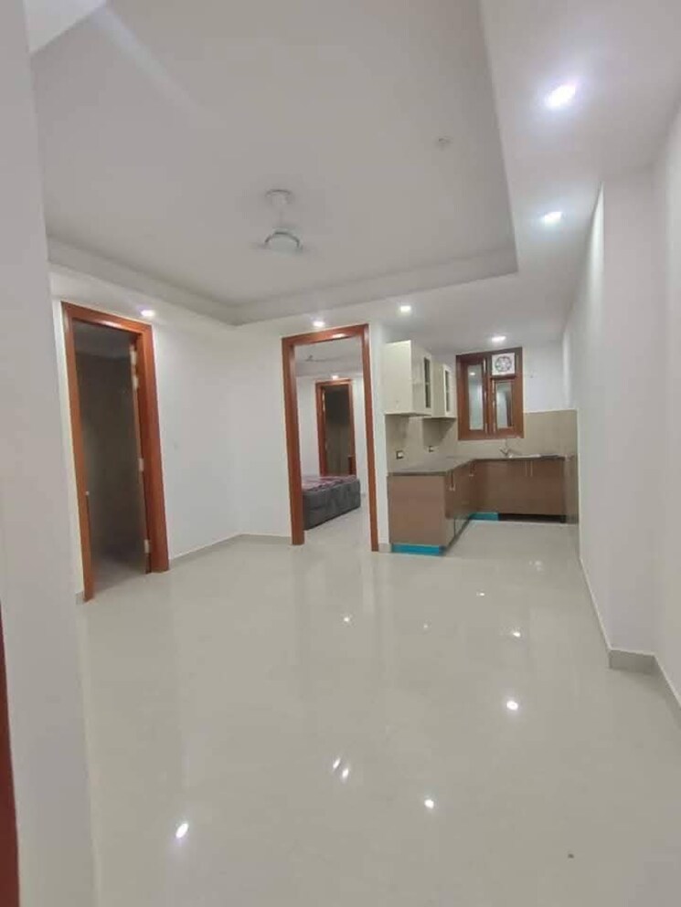 Room, saket 2 Bedroom 1000 Sq.Ft. Builder Floor In Saket Delhi 9689626