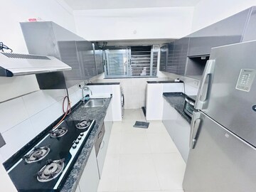 Team Area in 2.5 BHK Apartment at Amanora Future Towers, Hadapsar – for Rent