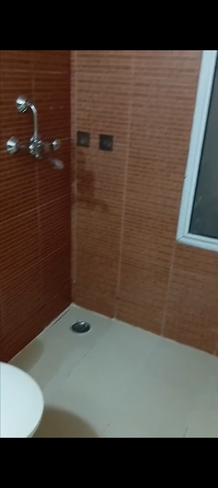 Bathroom, gaur-city-5th-avenue 2.5 Bedroom 1175 Sq.Ft. Apartment In Sector 4 Greater Noida Greater Noida 9689675