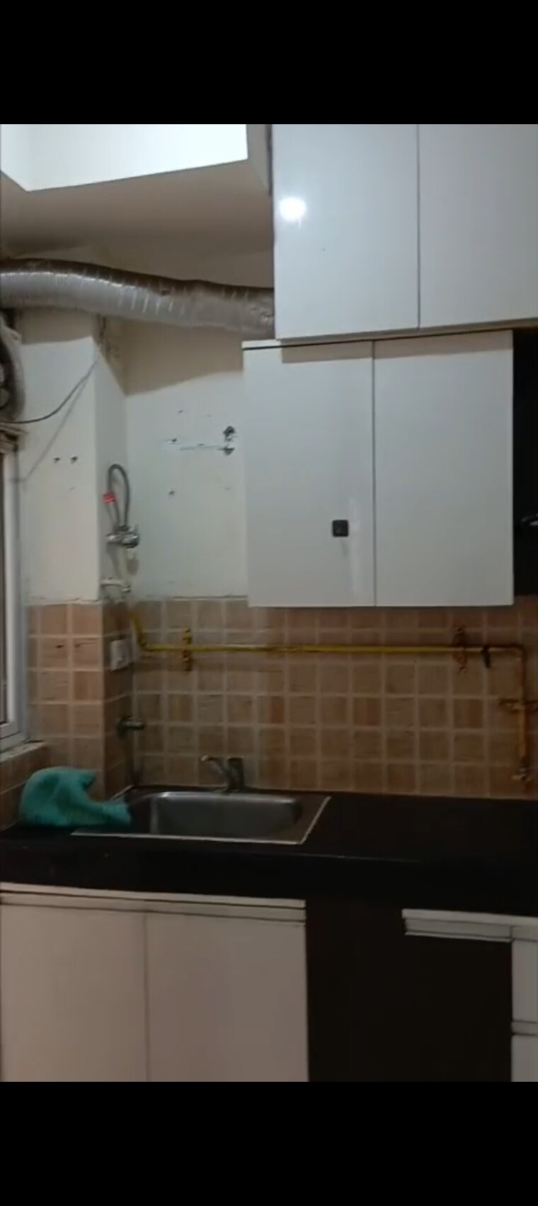 Bathroom, gaur-city-5th-avenue 2.5 Bedroom 1175 Sq.Ft. Apartment In Sector 4 Greater Noida Greater Noida 9689675