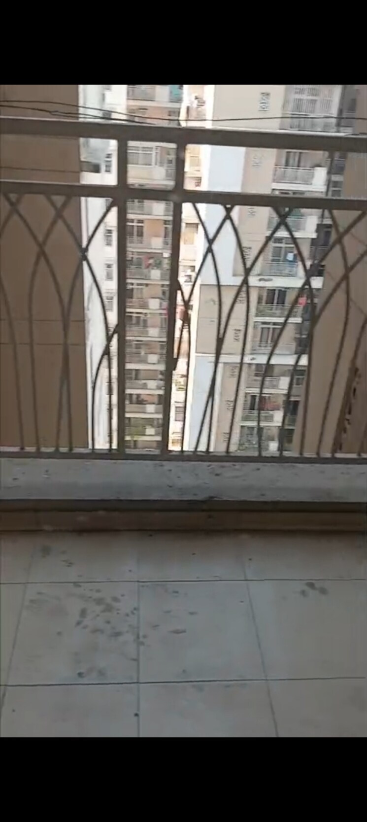 Exterior View, gaur-city-5th-avenue 2.5 Bedroom 1175 Sq.Ft. Apartment In Sector 4 Greater Noida Greater Noida 9689675