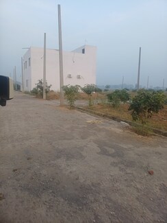 Plot For Sale in Jewar