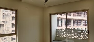 Room in 5 BHK Villa at Gold Fish Zresta, Kokapet – for Rent