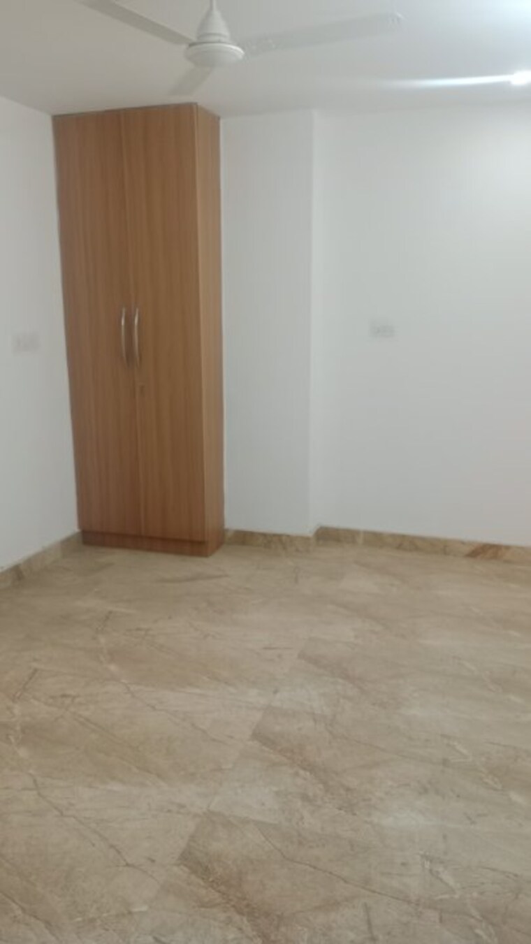 Room, chattarpur 3 Bedroom 990 Sq.Ft. Builder Floor In Chattarpur Delhi 9689717