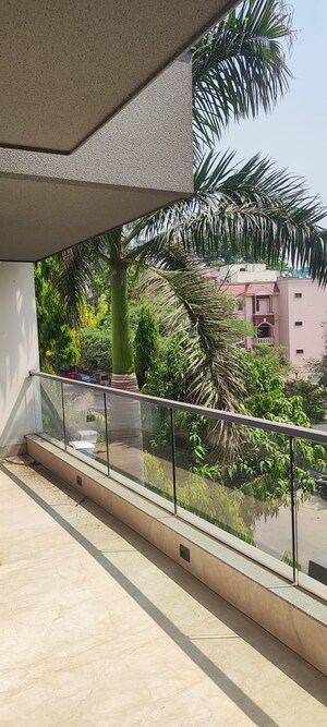 Balcony in 4 BHK Builder Floor at Defence Colony – for Rent