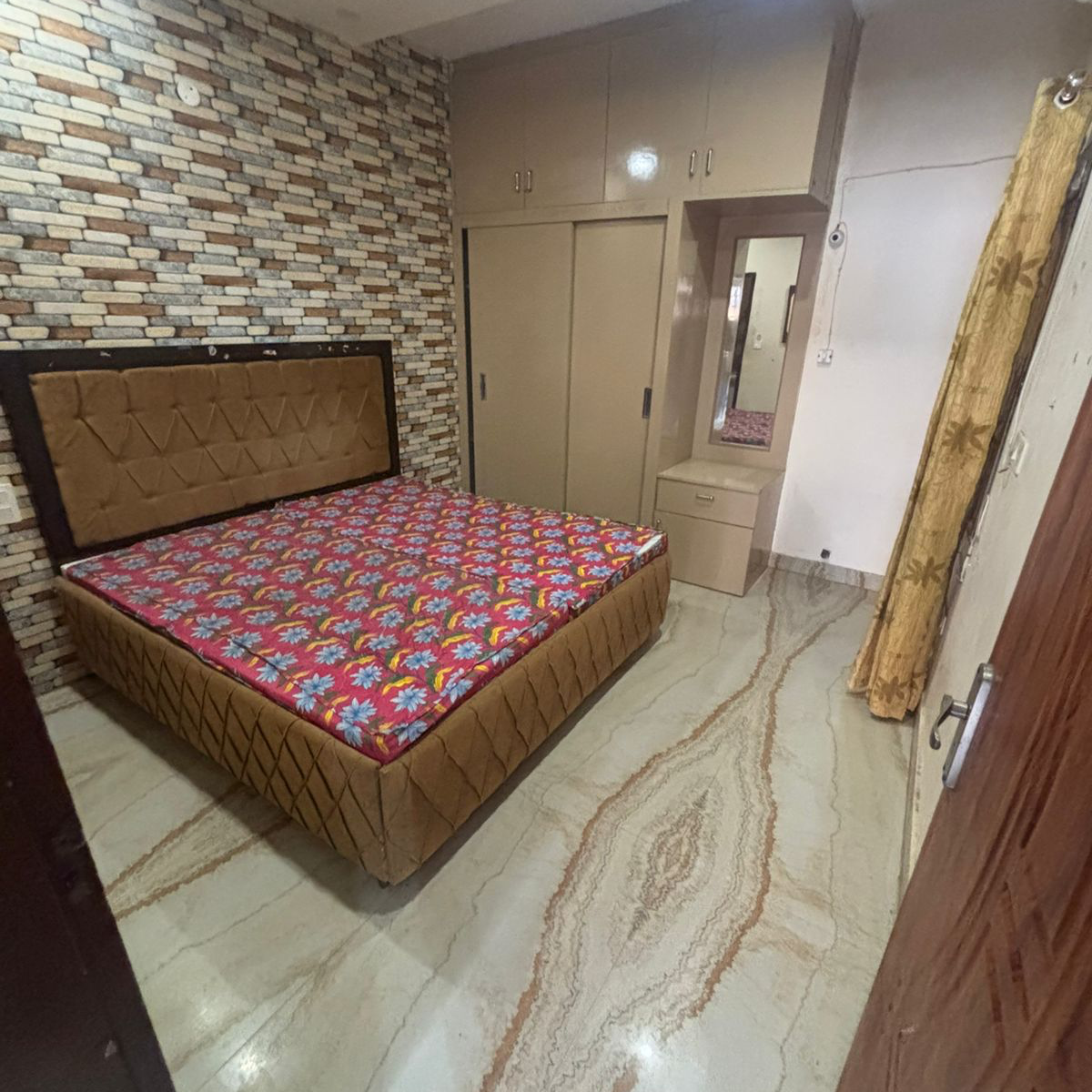 1 BHK + Extra Room Apartment For Rent in Kharar