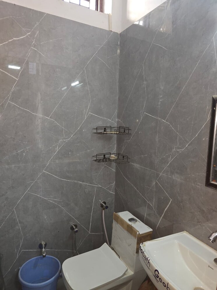 Bathroom, ram ganga vihar phase 2 3 Bedroom 2200 Sq.Ft. Villa In Ram Ganga Vihar Phase 2 Moradabad 9689773
