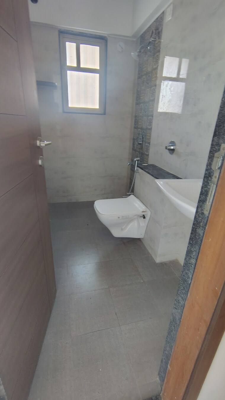Bathroom, shivam-19-grand-west 3 Bedroom 950 Sq.Ft. Apartment In Thergaon Pune 9689797