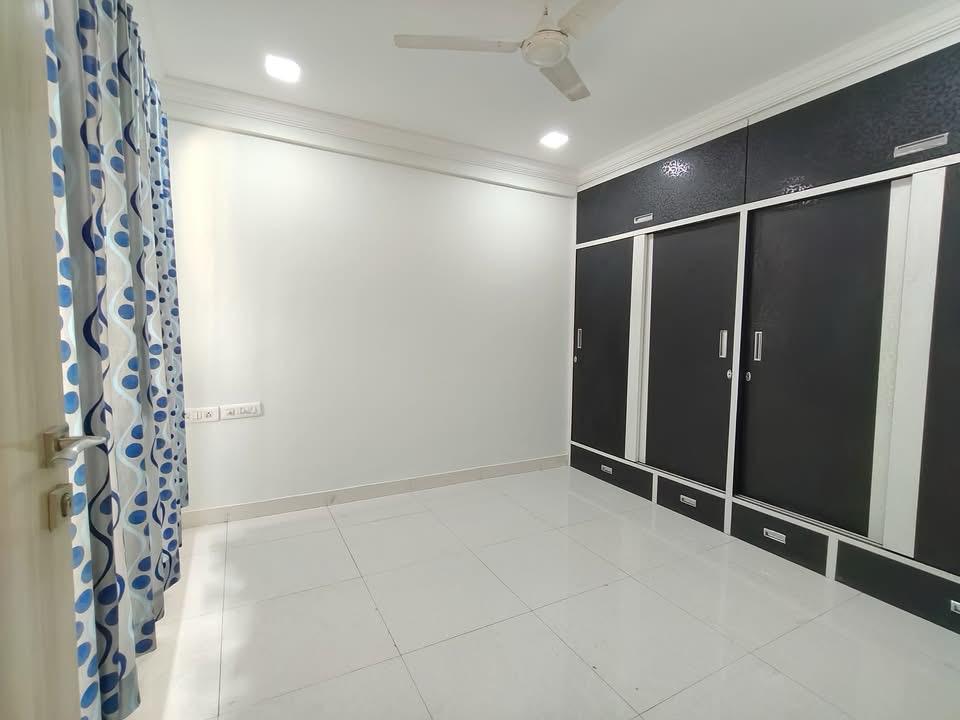 3 BHK + Extra Room Apartment For Rent in Cosmos Regency Kavesar