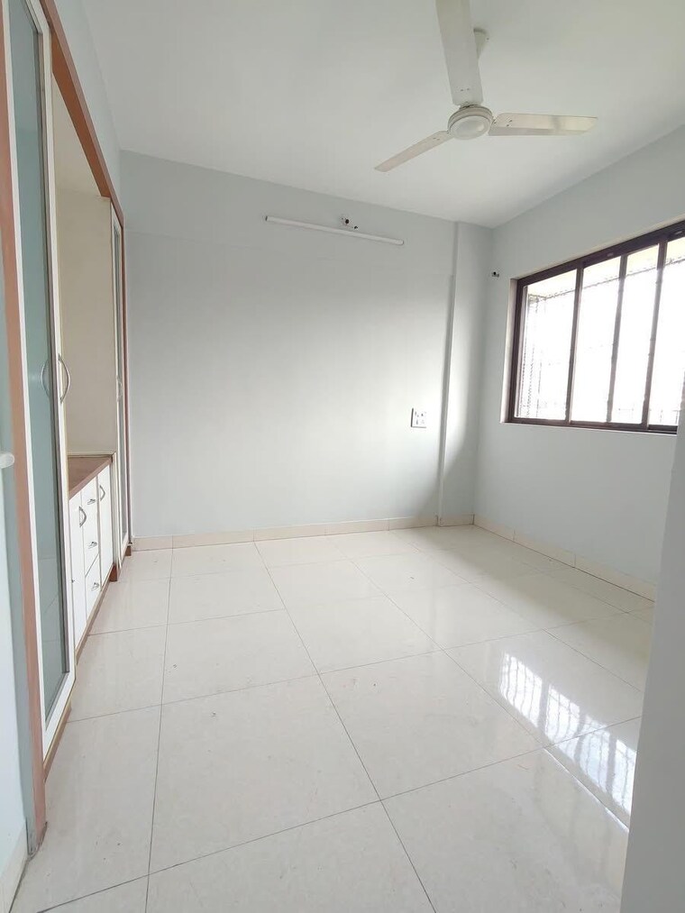 Room, cosmos-regency-kavesar 3 Bedroom 1050 Sq.Ft. Apartment In Kavesar Thane 9689816