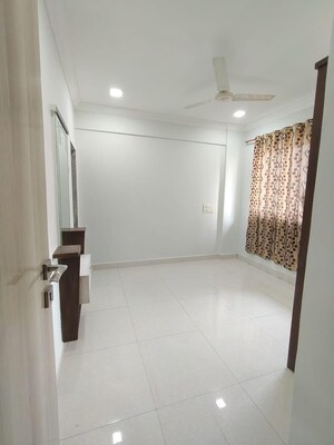 Bathroom in 3 BHK Apartment at Cosmos Regency Kavesar, Kavesar – for Rent