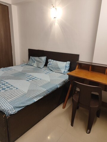 Bedroom in 2 BHK Apartment at Supertech Cape Town, Sector 74 – for Rent