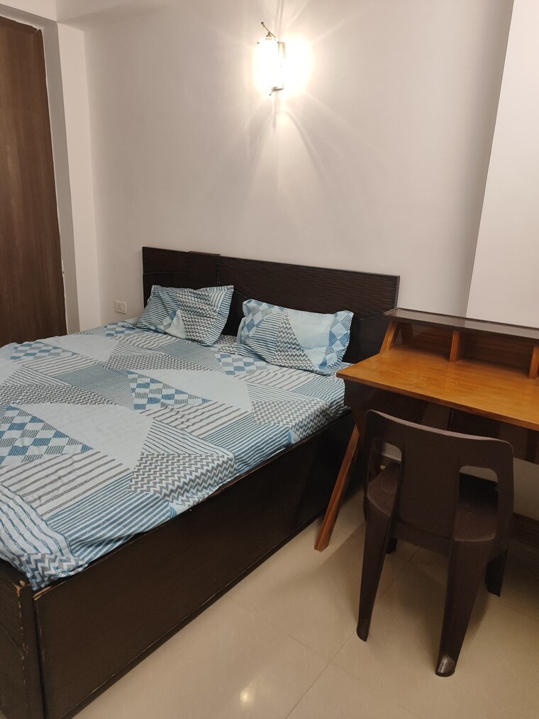 Bedroom, supertech-cape-town 2 Bedroom 1082 Sq.Ft. Apartment In Sector 74 Noida 9689809