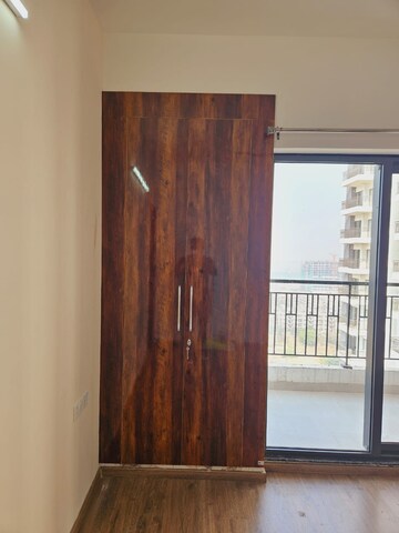 Room in 3 BHK Apartment at ABA Coco County, Sector 10 Greater Noida – for Rent