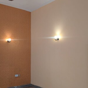 Room in 6 BHK Independent House at Palam Vihar Residents Association, Palam Vihar – for Rent