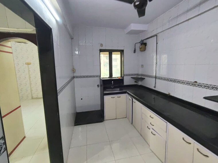 Kitchen, noble-apartments 1 Bedroom 600 Sq.Ft. Apartment In Santacruz East Mumbai 9689821