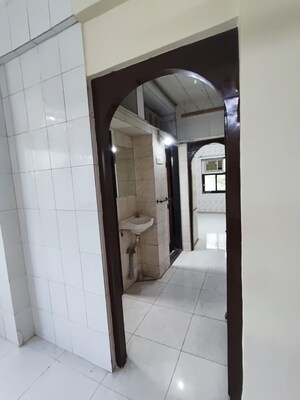 1 BHK Apartment For Rent in Noble Apartments, Santacruz East