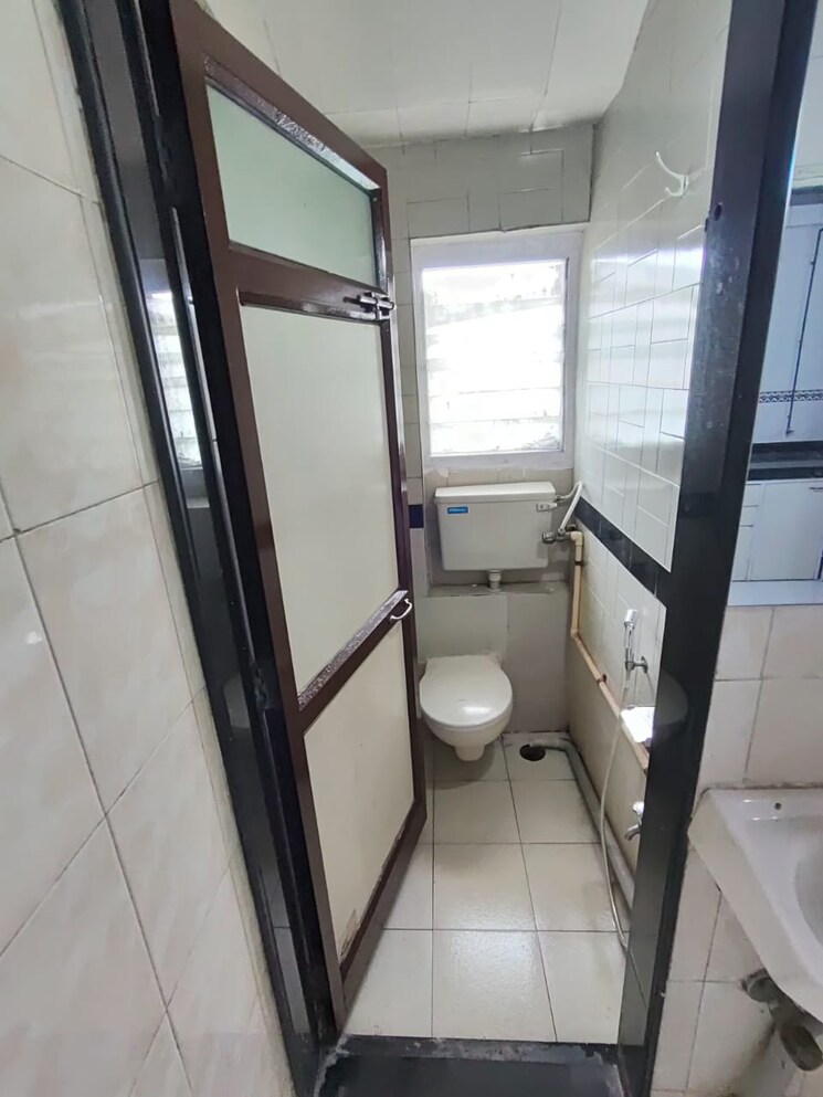 undefined, noble-apartments 1 Bedroom 600 Sq.Ft. Apartment In Santacruz East Mumbai 9689821