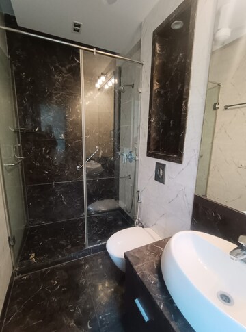 Bathroom in 3 BHK Builder Floor at Safdarjung Enclave – for Rent