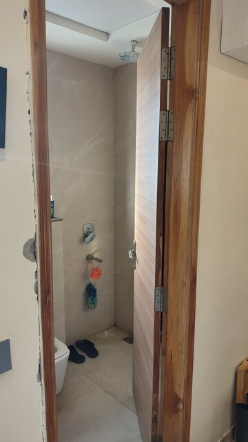 Furnished Amenities in 3 BHK Apartment at Anant Raj Estate Plots, Sector 63a – for Rent