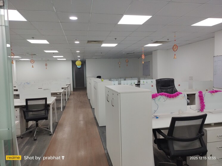 Team Area, sector 1 Commercial Office Space in IT/SEZ 3000 Sq.Ft. In Sector 1 Noida 9689882