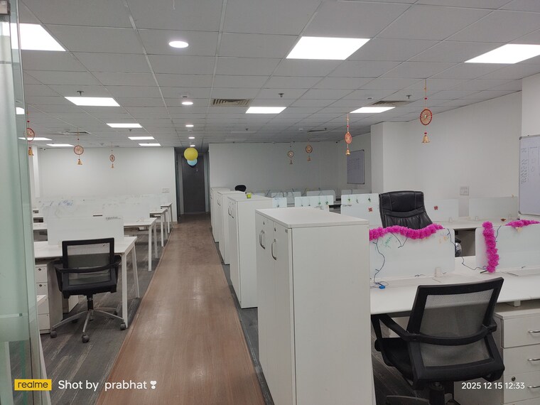 Team Area, sector 1 Commercial Office Space in IT/SEZ 3000 Sq.Ft. In Sector 1 Noida 9689882