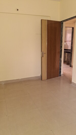 Room in 2 BHK Apartment at Advance Vision, Ulwe Sector 23 – for Rent